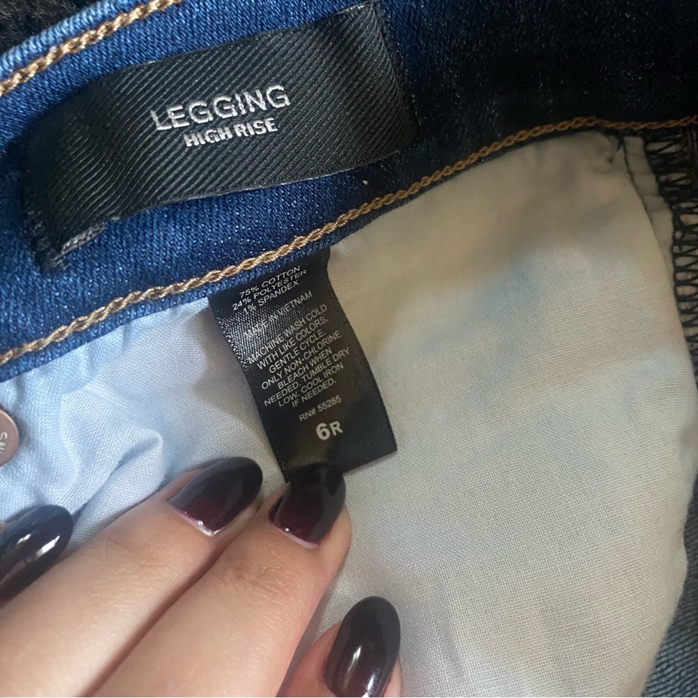 Express Jeans High Rise Leggings - Picture 8 of 12